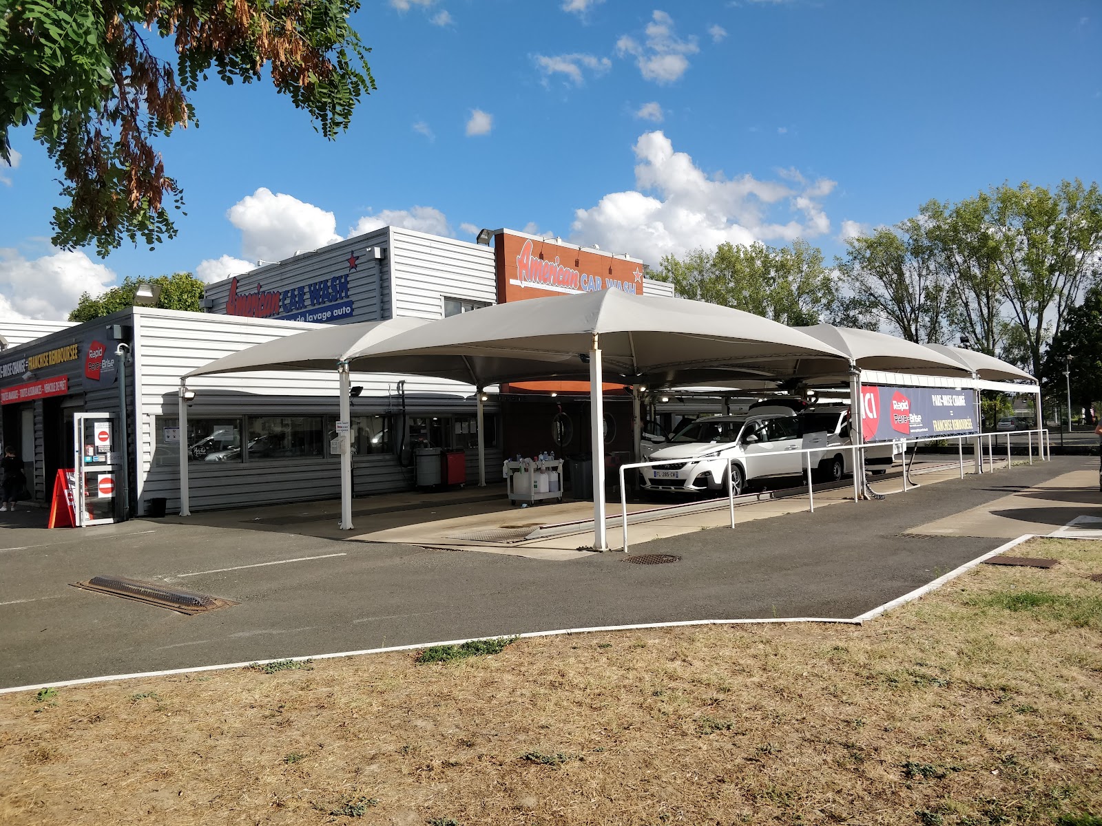 American Car Wash * American Pare-Brise Tours - NOUVEAU PROPRIETAIRE depuis le 1er janvier 26, pare-brise à Avenue Gustave Eiffel, Tours